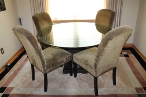 Rain Drum Dining Table & Chairs