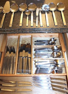 Georgian House Flatware & Steak Knives