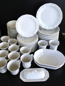 Pfaltzgraff Providence Dishware Set