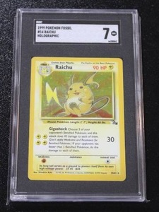 1999 Pokemon Fossil Holo Raichu #1462 SGC 7