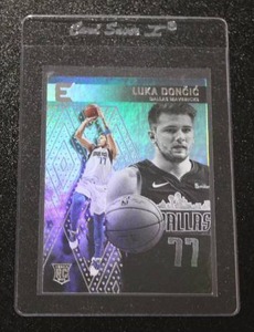 2018-19 Essentials Luka Doncic #214 Rookie Card