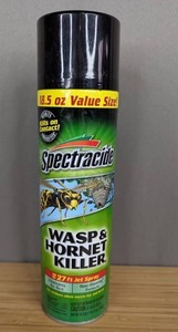 Wasp and Hornet Spray Sprays up to 27ft - Brand New