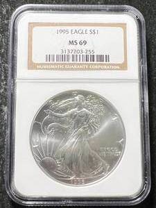1995 AMERICAN SILVER EAGLE NGC MS69