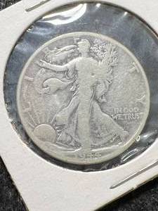 1944 US WALKING LIBERTY HALF DOLLAR