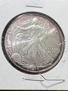 1998 AMERICAN SILVER EAGLE 1 TROY OZ .999 FINE SILVER