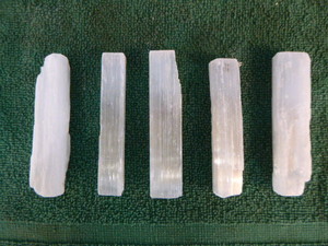 5 Selenite Sticks