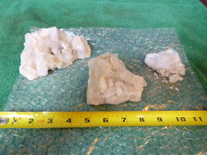 3 Quartz Clusters