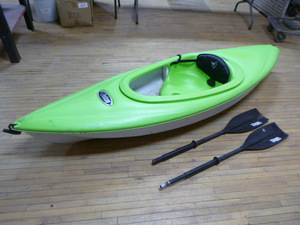 Pelican Kayak with Paddle
