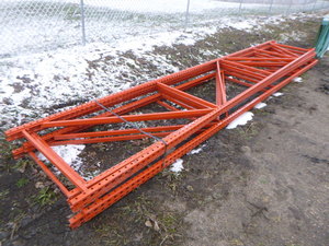 5 Pallet Racking  18' Teardrop Uprights