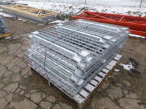 19 Pallet Racking 36 X 45 Wire Decks