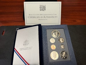 1994 World Cup Silver Prestige Mint Set in Original U.S. Mint Package with COA - Greysheet Wholesale Value is $99.31