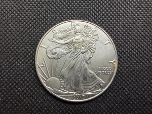 2017 Beautiful Uncirculated 1 Oz. Silver American Eagle  Greysheet Wholesale Value is $96.40