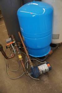 Amtrol WELL-X-TROL Well Pressure Tank with Pump