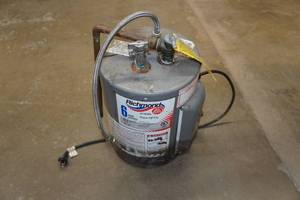 Richmond 2.5 Gallon Electric Point of Use Water Heater