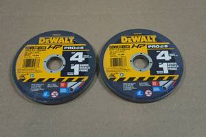 2 DeWalt 5-Packs Metal Cut Off Discs