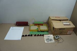 Antique American Flyer Stock Yard and Stock Car #771 - Cows Move with Vibration