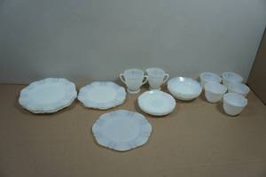 Antique American Sweetheart White Depression Glass Set