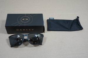 Oakley Sylas Sunglasses