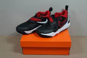 Nike Team Hustle D 11 Kids Sneakers  - Size 12