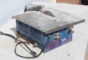 Tile Cutting Machine TC180E, 120Volts, 3.7 Amps