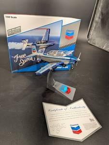 Chevron Mentor T-34A 150 Die-Cast Aircraft w Display Base  DVD Front Row Center 4