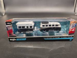 Maisto Design 164 Volkswagen Van Samba  Alameda Trailer - 8& Diecast