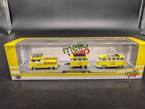 M2 Machines Enjoy Mello Yello 1960 VW Double Cab & Microbus Deluxe Model Set TW05