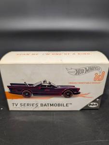 Hot Wheels TV Series Batmobile Batman Series 1 Limited Run Collectible 02105