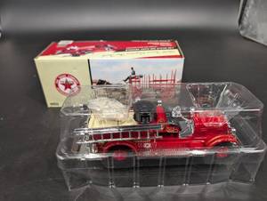 Texaco 1926 Seagrave Fire Truck 130 Scale Die-Cast Vehicle #2 in Series
