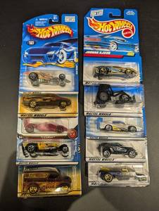 Lot Of 10 Hot Wheels