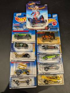 Lot Of 11 Hot Wheels