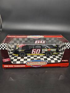 ERTL American Muscle Winn Dixie Thunderbird 118 Die Cast Metal Collectors Edition