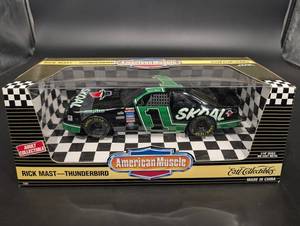 ERTL AmericanMuscle 118 Rick Mast Thunderbird Black Max Die-Cast #7204