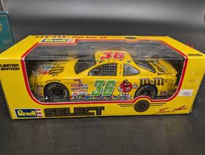 Revell Select Limited Edition M&Ms Fine Finish Ivan 36 Collectible (4000)