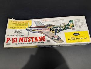 Guillows P-51 Mustang Flying Model Kit - Wing Span 27 34 in - Scale 34 in  1 ft