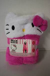 HELLO KITTY OVERSIZED HOODED BLANKE...