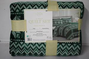 LENOX 3 PIECE FULLQUEEN QUILT SET...