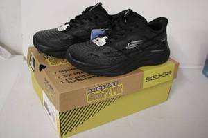 Sketchers size 8 mens swift fit sn...