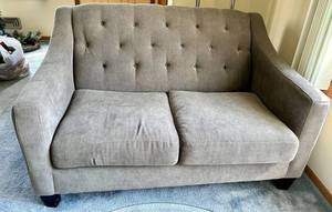 Gray Tufted Sofa Loveseat - Made in USA (matches lot #4 & #5)