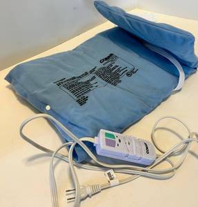 Conair HP15RBWC Heating Pad - Moist & Dry Heat - New