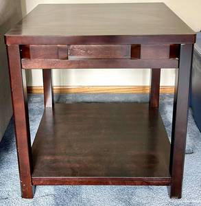 End Table - Dark Wood Finish & Lower Shelf
