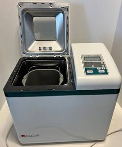 Regal K6776 Bread Maker