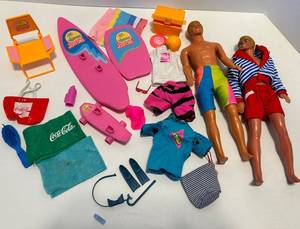 Barbie California Surfboard Playset with 2 Ken Dolls & Beach Accessories