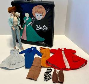 Barbie Vintage 1963 Mattel Carrying Case with Doll and Outfits