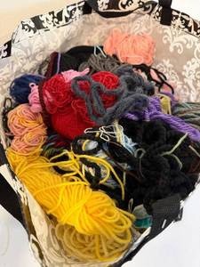 LARGE Damask Pattern Tote Bag with Assorted Multicolor Yarn Skeins