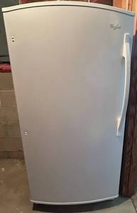Whirlpool EV160NZTQ02 - Compact Upright Freezer