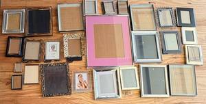 Ornate Picture Frames in Various Materials (Lot of 20)