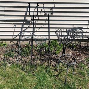 Garden Potted Plant Stands - 9-Piece Set (Lot of 9)