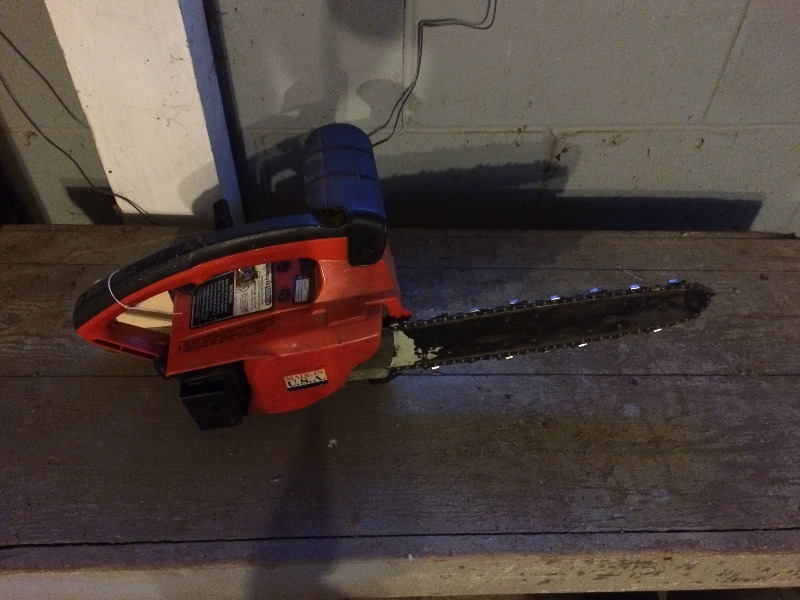 lot 24 image: Homelight Textron Chainsaw  mn 10655