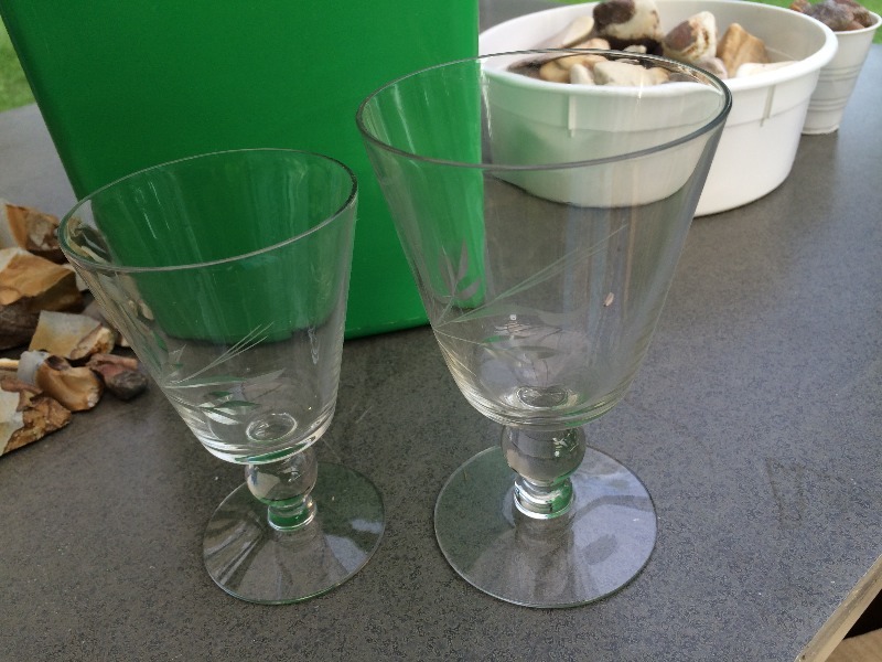 lot 41 image: Antique  Vintage  Water & Sherbet Glassware  over 50 years old  (Lot of 16)